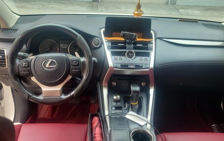 Lexus NX I, 2021 год, 3 400 000 рублей, 8 фотография