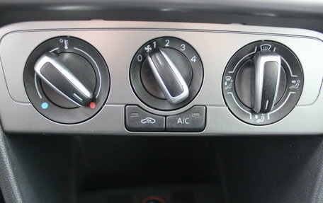 Volkswagen Polo VI (EU Market), 2016 год, 1 270 000 рублей, 22 фотография