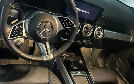 Mercedes-Benz GLB, 2023 год, 3 500 000 рублей, 10 фотография