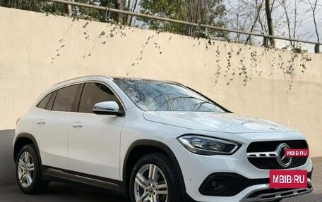 Mercedes-Benz GLA, 2022 год, 2 170 000 рублей, 3 фотография