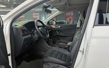 Volkswagen Tharu, 2021 год, 2 100 000 рублей, 10 фотография