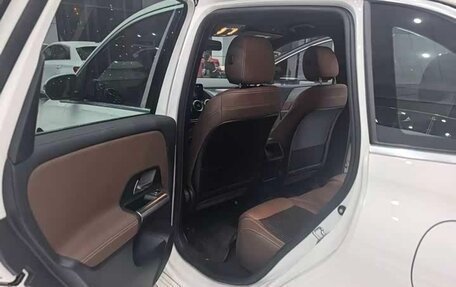 Mercedes-Benz B-Класс, 2021 год, 2 150 000 рублей, 11 фотография