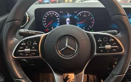 Mercedes-Benz B-Класс, 2021 год, 2 150 000 рублей, 14 фотография