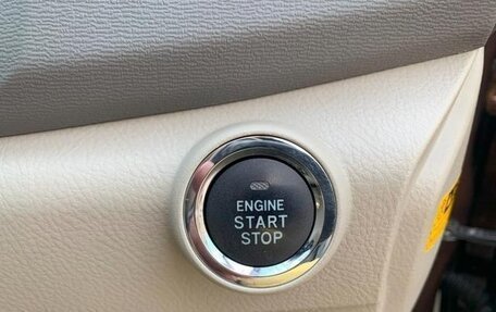 Toyota ISis I, 2012 год, 989 000 рублей, 22 фотография