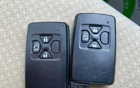 Toyota ISis I, 2012 год, 989 000 рублей, 23 фотография