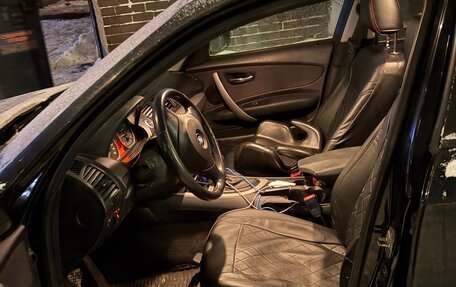 BMW 1 серия, 2010 год, 680 000 рублей, 4 фотография