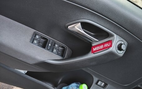 Volkswagen Polo VI (EU Market), 2010 год, 1 050 000 рублей, 4 фотография