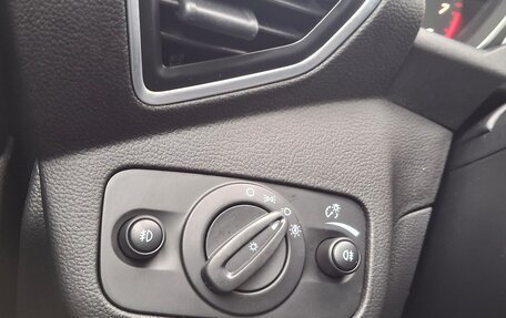 Ford Kuga III, 2014 год, 1 370 000 рублей, 29 фотография