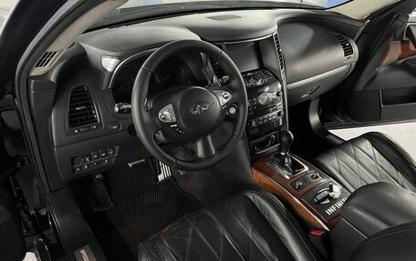 Infiniti FX II, 2012 год, 1 695 000 рублей, 11 фотография