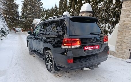 Toyota Land Cruiser 200, 2018 год, 7 700 000 рублей, 5 фотография