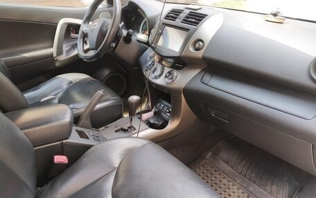 Toyota RAV4, 2011 год, 2 000 000 рублей, 9 фотография