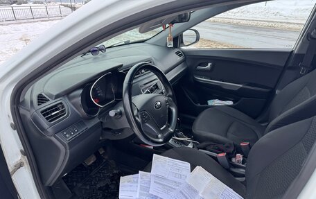 KIA Rio III рестайлинг, 2015 год, 850 000 рублей, 10 фотография