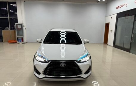 Toyota Yaris XP150 рестайлинг, 2022 год, 1 410 000 рублей, 2 фотография