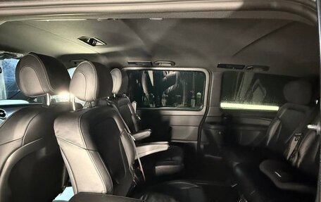 Mercedes-Benz V-Класс, 2020 год, 4 850 000 рублей, 2 фотография