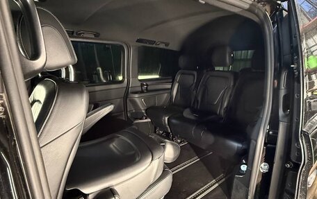 Mercedes-Benz V-Класс, 2020 год, 4 850 000 рублей, 3 фотография