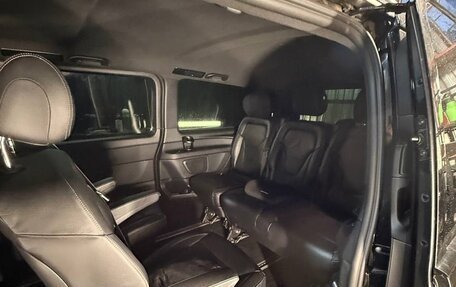 Mercedes-Benz V-Класс, 2020 год, 4 850 000 рублей, 4 фотография