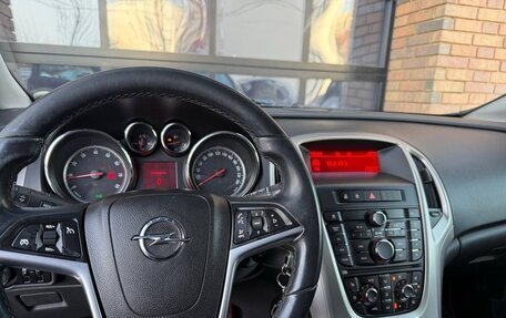 Opel Astra J, 2011 год, 575 000 рублей, 18 фотография