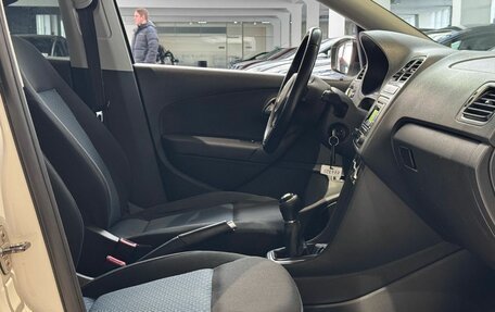 Volkswagen Polo VI (EU Market), 2013 год, 777 000 рублей, 18 фотография