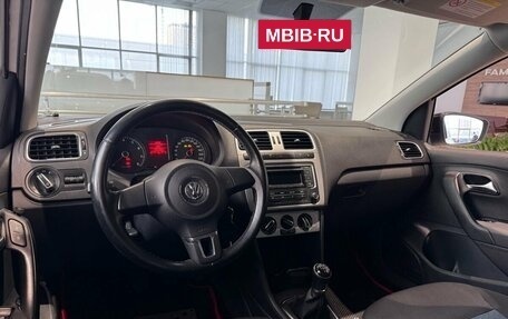 Volkswagen Polo VI (EU Market), 2013 год, 777 000 рублей, 11 фотография