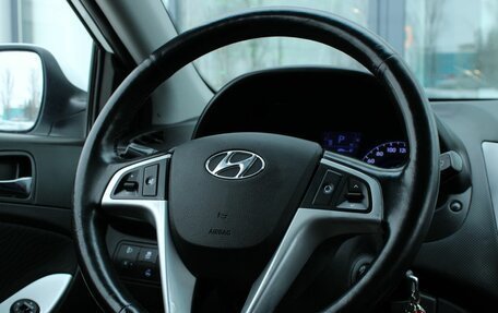 Hyundai Solaris II рестайлинг, 2013 год, 960 000 рублей, 20 фотография