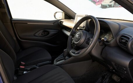 Toyota Yaris, 2020 год, 1 180 000 рублей, 5 фотография