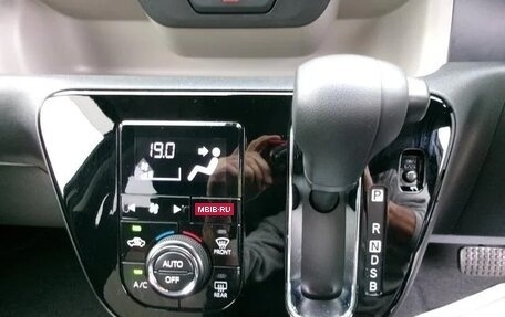 Toyota Passo III, 2022 год, 873 000 рублей, 12 фотография