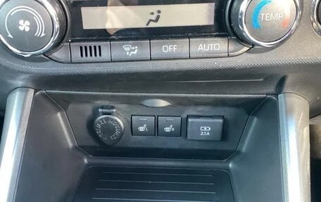 Toyota Raize I, 2022 год, 1 373 000 рублей, 13 фотография