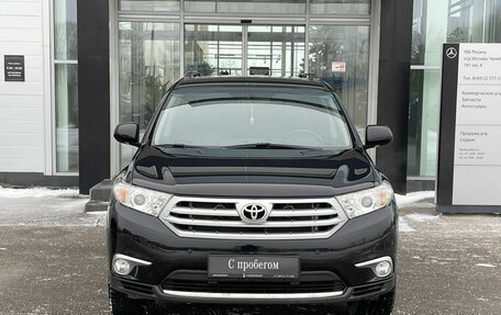 Toyota Highlander III, 2013 год, 2 487 000 рублей, 2 фотография