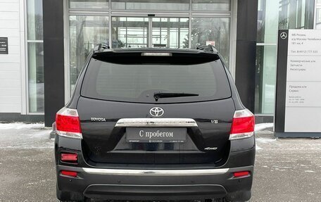 Toyota Highlander III, 2013 год, 2 487 000 рублей, 6 фотография