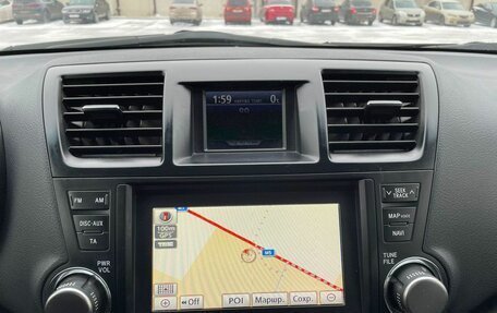 Toyota Highlander III, 2013 год, 2 487 000 рублей, 13 фотография