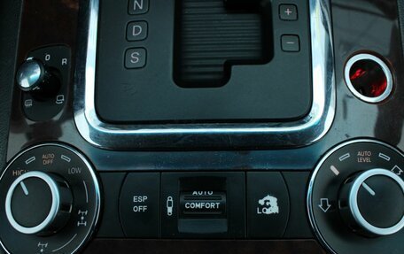 Volkswagen Touareg III, 2008 год, 1 150 000 рублей, 28 фотография