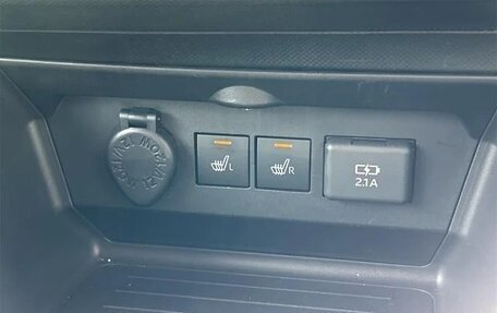 Toyota Raize I, 2022 год, 1 318 000 рублей, 25 фотография