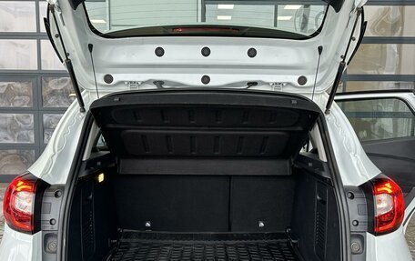 Renault Kaptur I рестайлинг, 2019 год, 1 375 000 рублей, 24 фотография