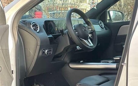 Mercedes-Benz GLA, 2021 год, 2 650 000 рублей, 26 фотография