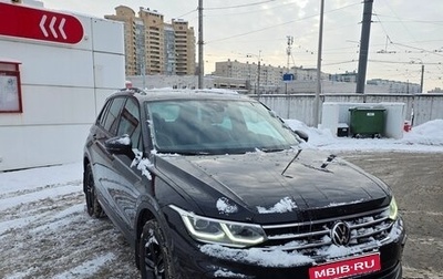 Volkswagen Tiguan II, 2021 год, 3 850 000 рублей, 1 фотография