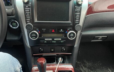 Toyota Camry, 2013 год, 1 650 000 рублей, 8 фотография