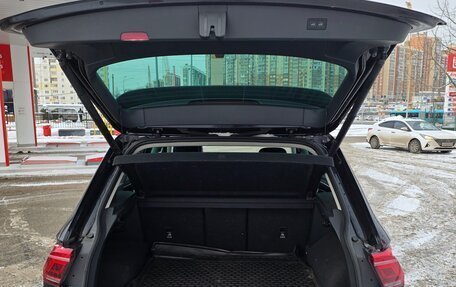 Volkswagen Tiguan II, 2021 год, 3 850 000 рублей, 5 фотография