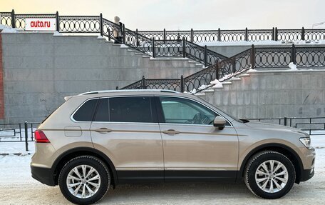 Volkswagen Tiguan II, 2018 год, 2 590 000 рублей, 10 фотография