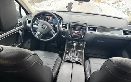 Volkswagen Touareg III, 2016 год, 2 800 000 рублей, 9 фотография
