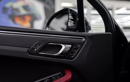 Porsche Macan I рестайлинг, 2024 год, 11 345 000 рублей, 38 фотография