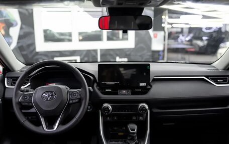 Toyota RAV4, 2025 год, 4 300 000 рублей, 10 фотография