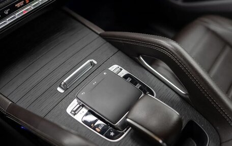 Mercedes-Benz GLE, 2019 год, 5 980 000 рублей, 30 фотография