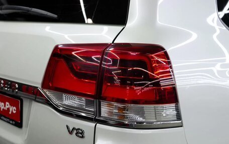 Toyota Land Cruiser 200, 2017 год, 5 150 000 рублей, 15 фотография