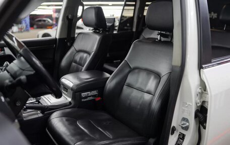 Toyota Land Cruiser 200, 2017 год, 5 150 000 рублей, 24 фотография