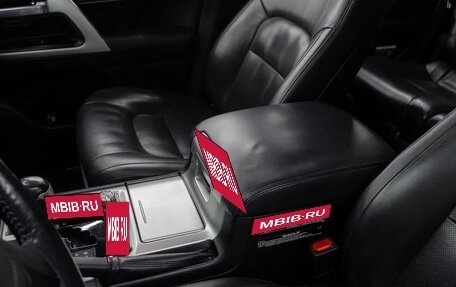 Toyota Land Cruiser 200, 2017 год, 5 150 000 рублей, 29 фотография