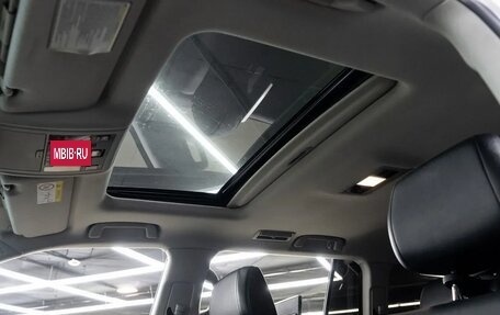 Toyota Land Cruiser 200, 2017 год, 5 150 000 рублей, 38 фотография