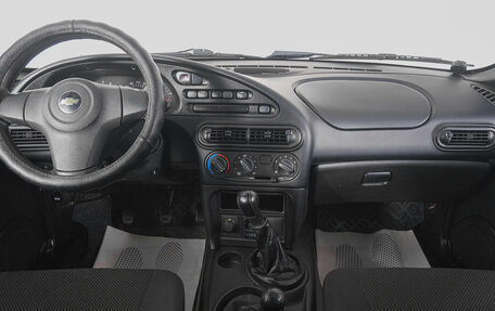 Chevrolet Niva I рестайлинг, 2012 год, 599 000 рублей, 14 фотография