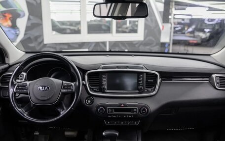 KIA Sorento III Prime рестайлинг, 2018 год, 3 490 000 рублей, 23 фотография