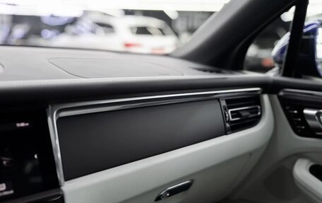 Porsche Macan I рестайлинг, 2024 год, 10 945 000 рублей, 23 фотография