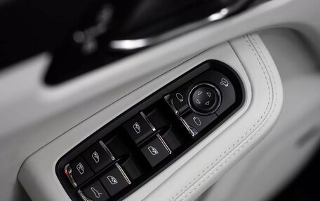 Porsche Macan I рестайлинг, 2024 год, 10 945 000 рублей, 36 фотография